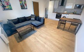 Rentals Leicester 1 Bed - Free Street Parking