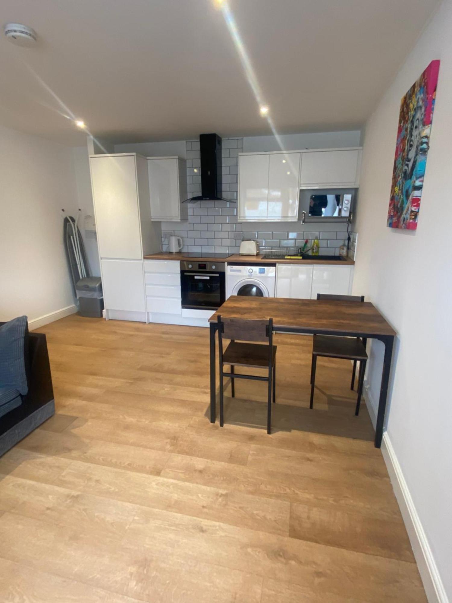 Rentals Leicester 2 - Free Street Parking Exterior photo